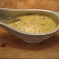 Hjemmelavet bearnaise sauce fra bunden - så nemt er det