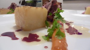 kalvefilet, gulerod, kartoffelfondant, rødvinsglace kalvefilet - gulerod - kartoffelfondant - rødvinsglace