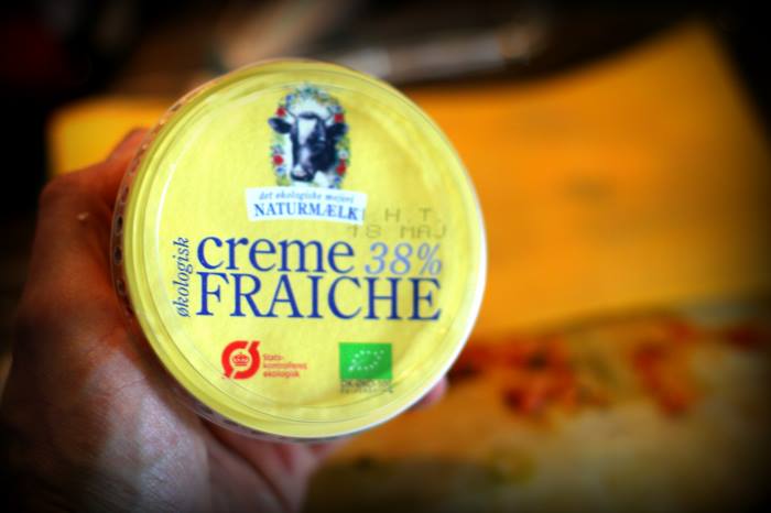 Hvis man skal free-style som jeg måtte idag, så gør det ikke noget det er med Fraiche 38 %