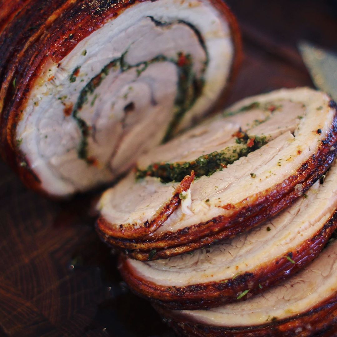 Porchetta - Suverænt Sprødt Svin På Grillen! - Gastromand.dk