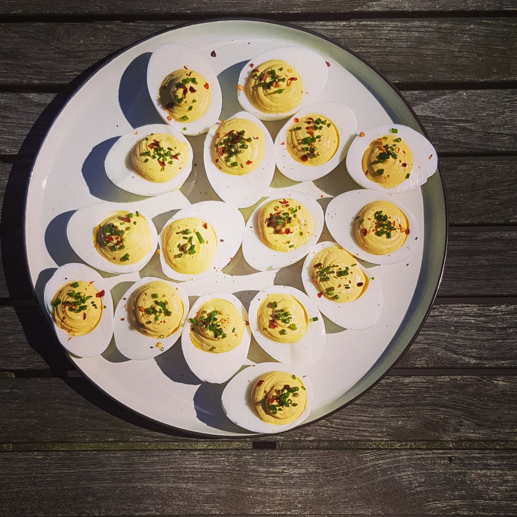 Deviled Eggs en perfekt pleaser på påskebordet Gastromand dk